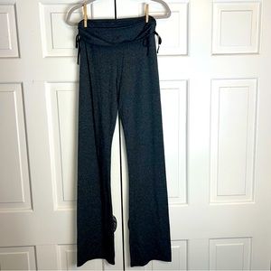 Victoria Secret sport fold over cinched  bootleg yoga pant  heather grey size sm